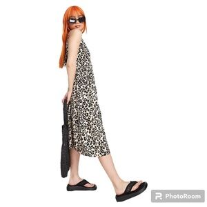 Peach Love California Leopard Print Wrap Midi Dress Size Small